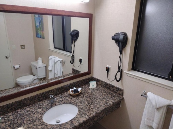 Cedar Lodge image 12