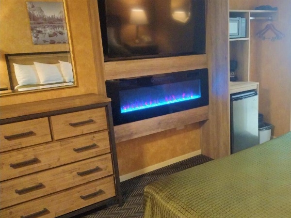 Cedar Lodge image 17